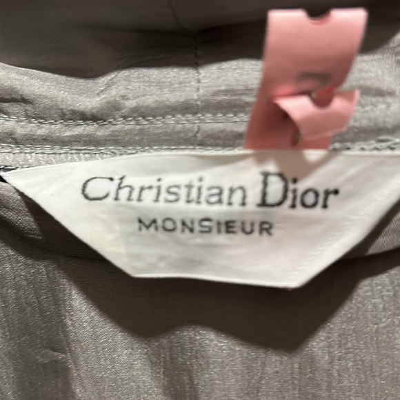 CHRISTIAN DIOR-ELEGANT/LT SILVER GREY SILK ROBE W/MATCHING BELT - Picture 4 of 13